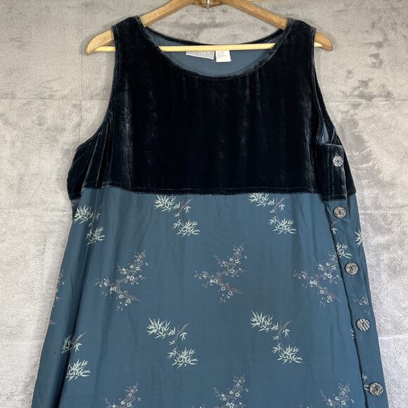 Vintage Silk Velvet Maxi Dress XL Dark Floral Side Button Asian Fairy Whimsigoth - Picture 3 of 12